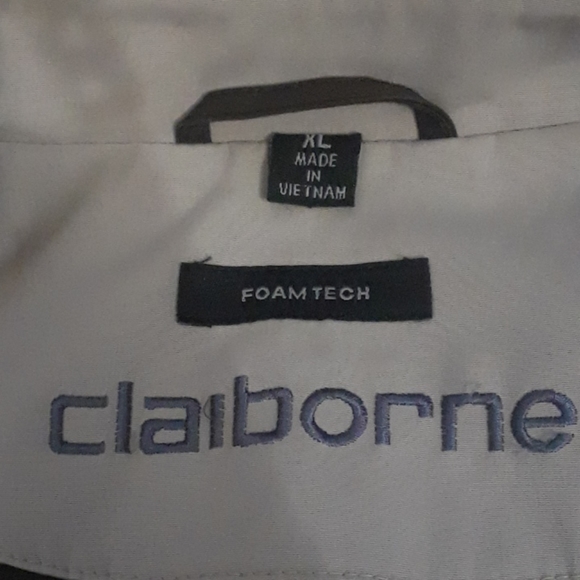 Claiborne Foamtech Jacket - Picture 13 of 16